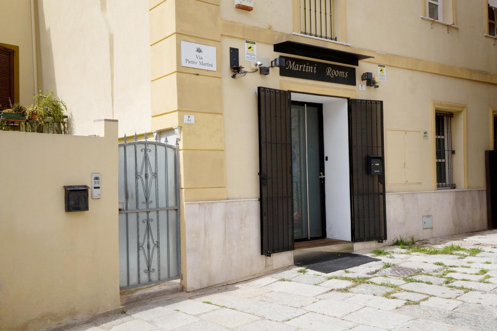 Martini Rooms Castello กาญารี ห้อง รูปภาพ