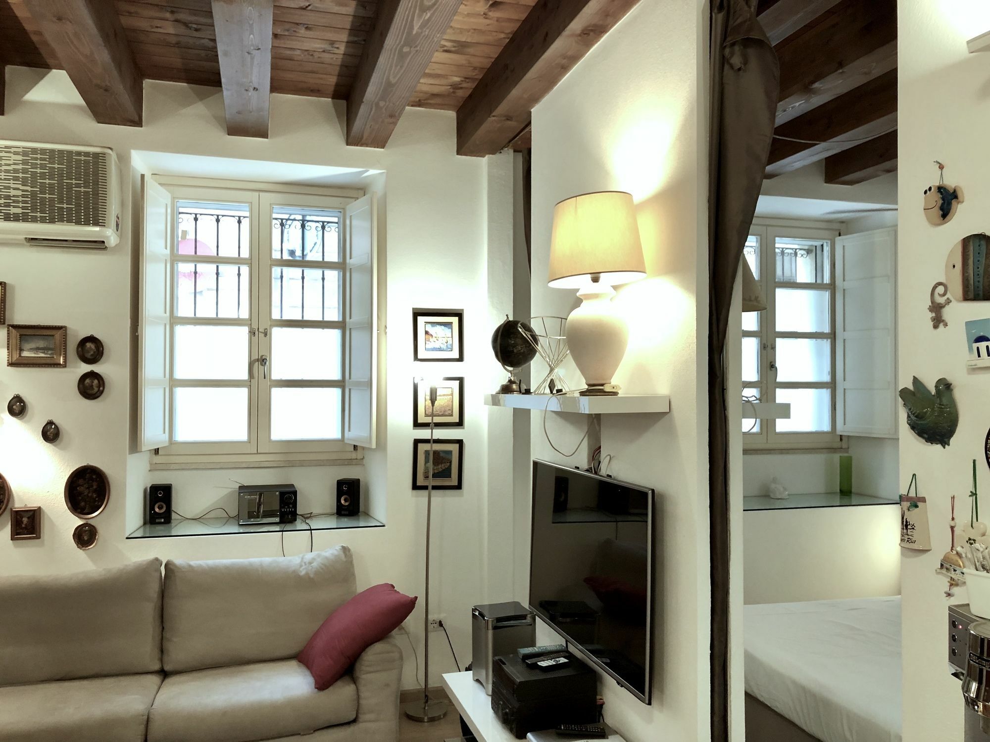 Martini Rooms Castello กาญารี ภายนอก รูปภาพ